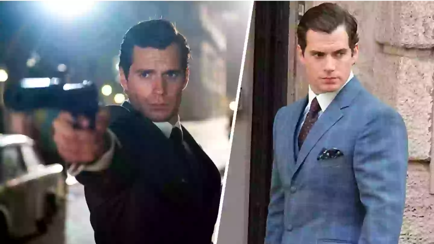 Henry Cavill fans are still desperate to see him play James Bond