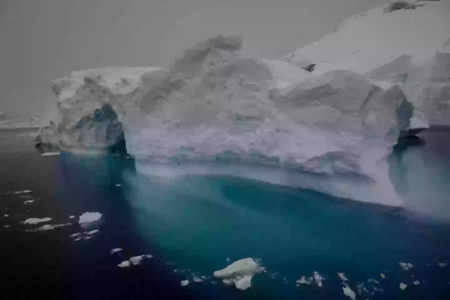 Melting ice is posing a huge threat for rising sea levels (ebnem Cokun/Anadolu via Getty Images)