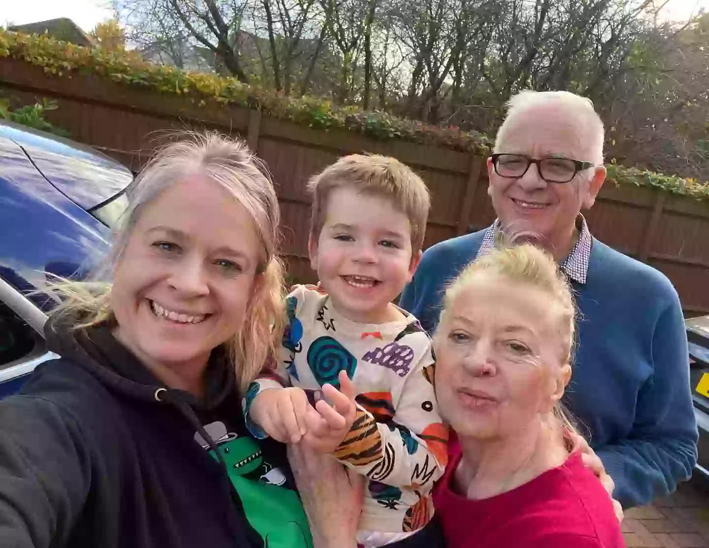 Maria Paszkiewicz (right) was told she had just months to live, instead she had just days (SWNS)