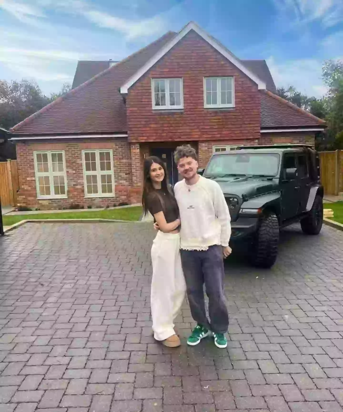 Maynard ha estado compartiendo fotos de su nueva vida con su novia Kitty (Instagram/Conor Maynard)