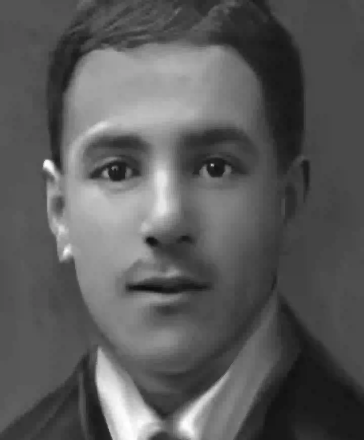 The serial killer is believed to look like this (Russell Edwards)