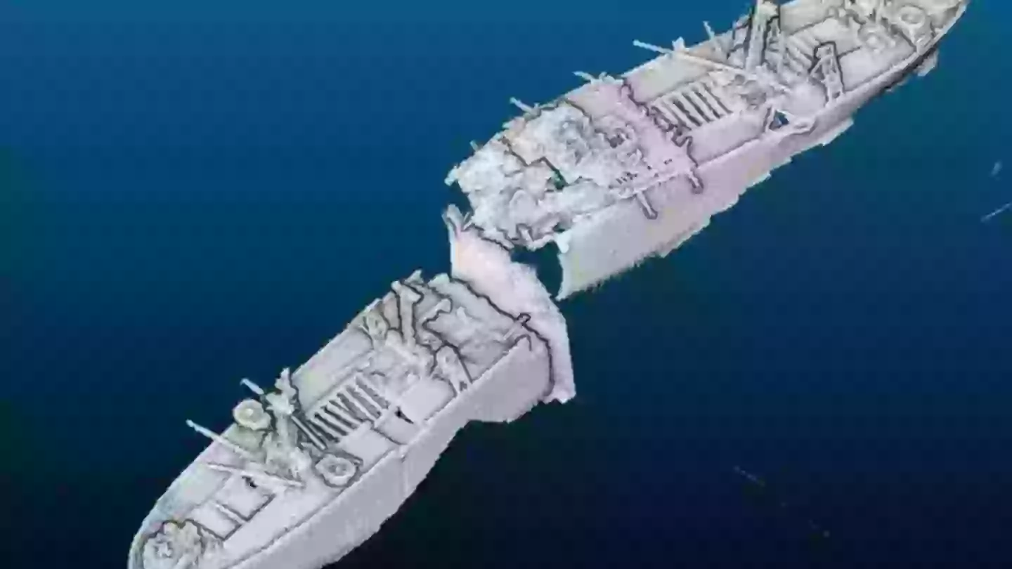 'Doomsday wreck' full of bombs at bottom of Thames that could unleash tsunami is close to collapse