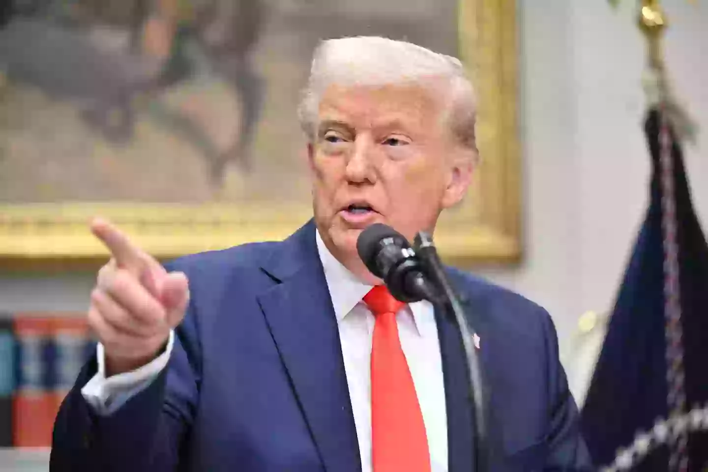 Trump said he find it 'easier' to deal with Russia rather than Ukraine (ROBERTO SCHMIDT/AFP via Getty Images)