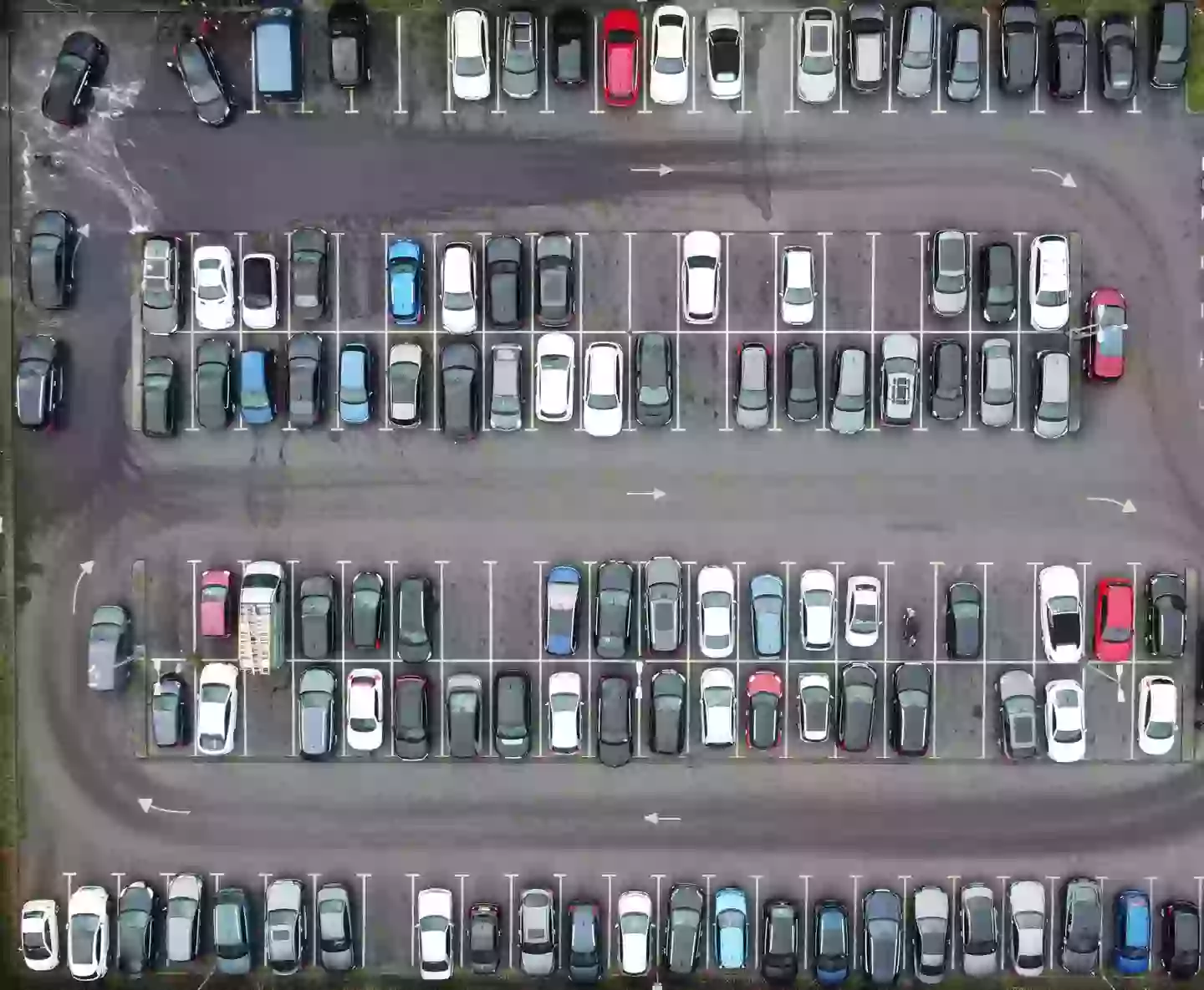 Parking in a super tight space can be daunting (Getty Stock Photo)