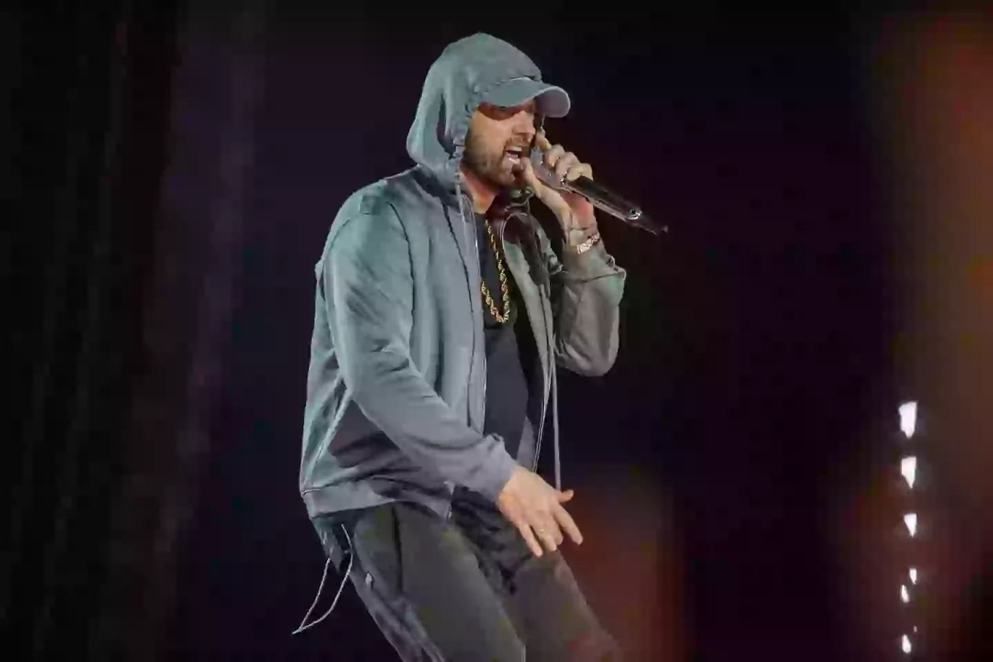 Some fans thought Eminem was wading in on the Drake and Kendrick Lamar beef. (Aaron J. Thornton/Getty Images)