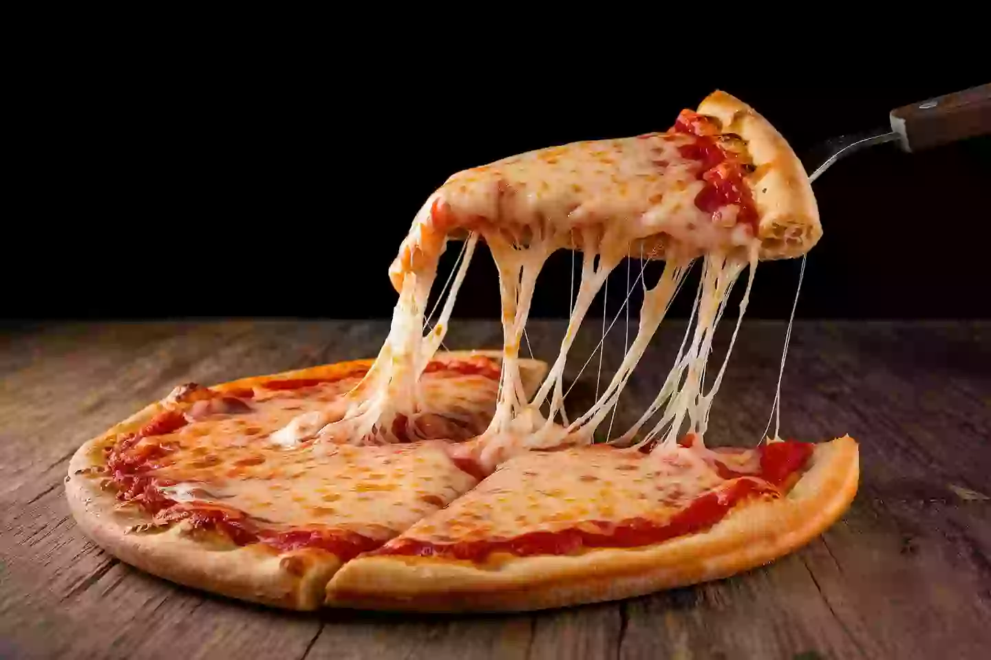 Pizza really does save lives (Getty Stock)