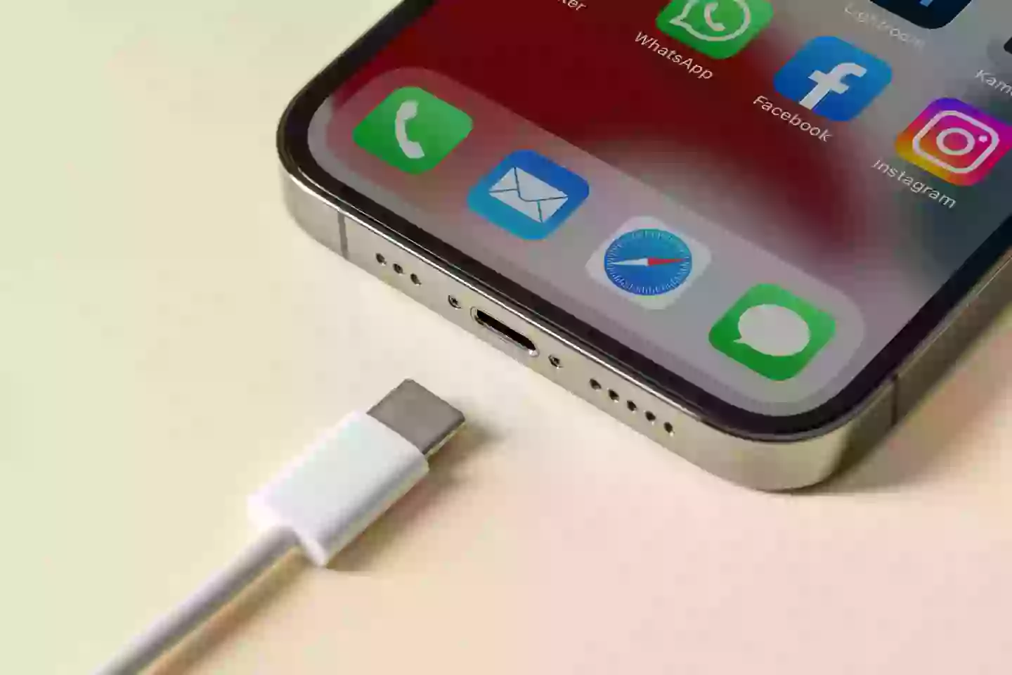 While charging overnight isn't necessarily bad, it is advised that you unplug at 100 percent (Getty Stock Image)
