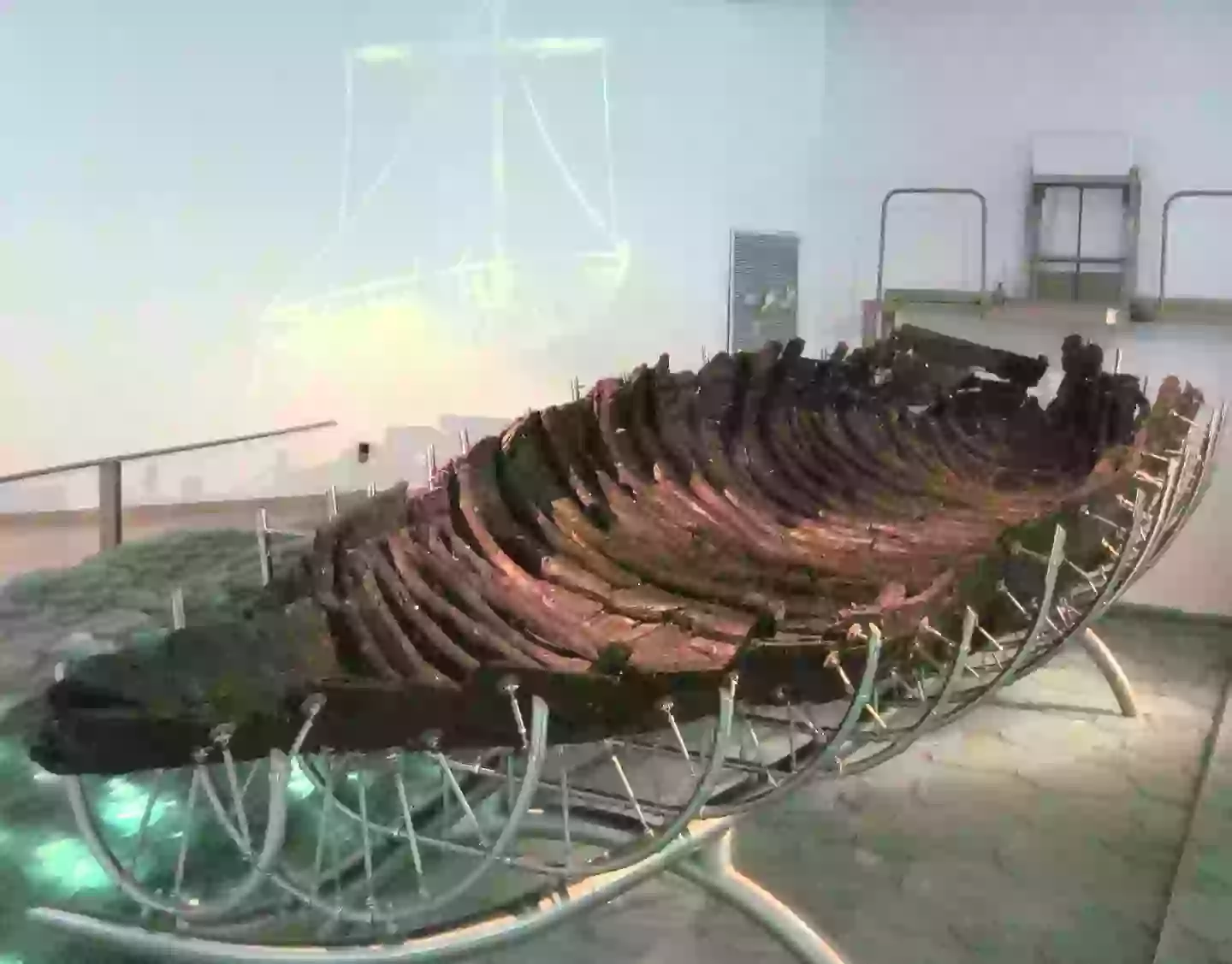 The boat was a struggle to successfully excavate and preserve (Wikimedia Comms)