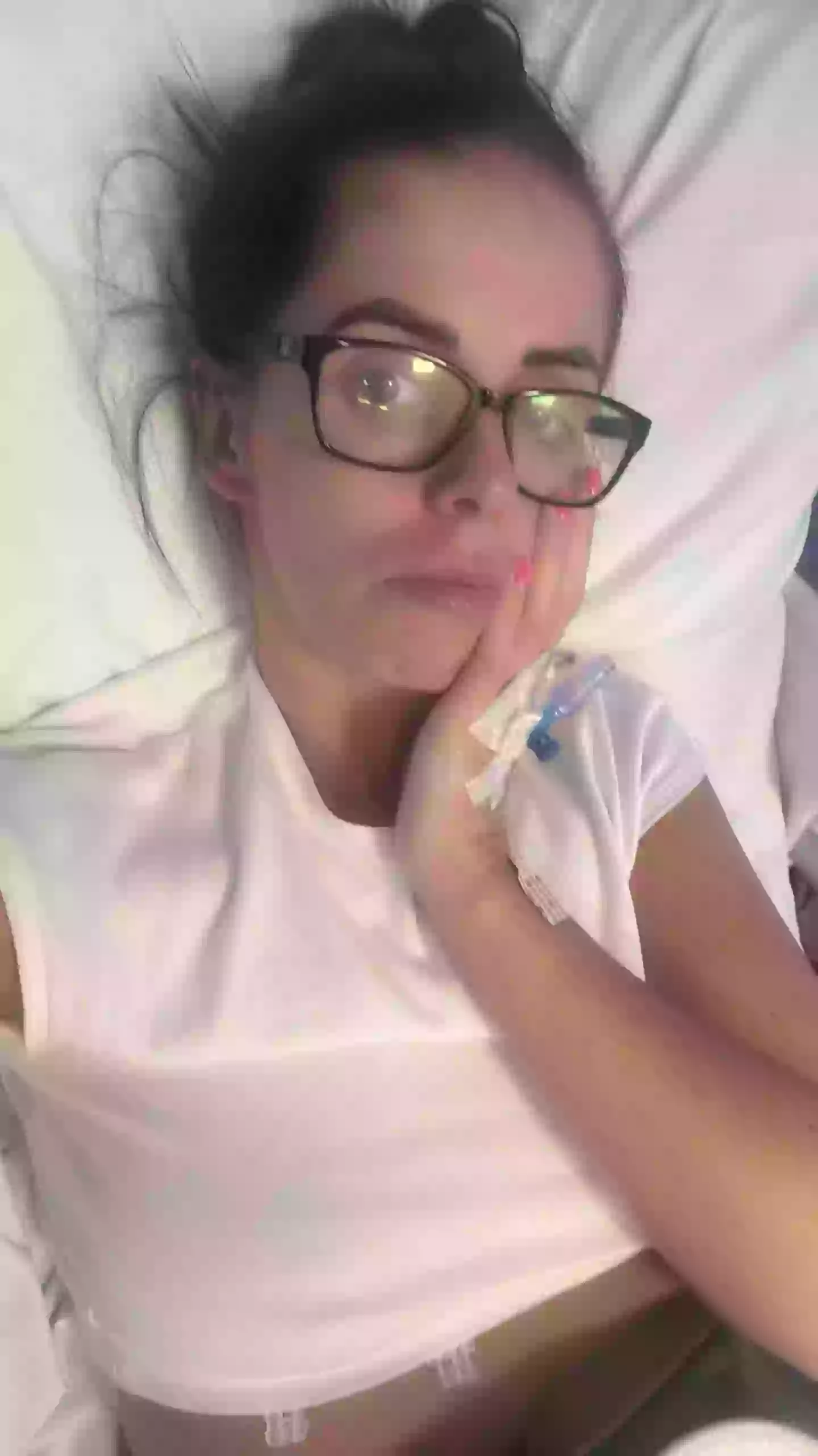 Mum thought working from home caused discoloured leg until discovering deadly truth from taking pill