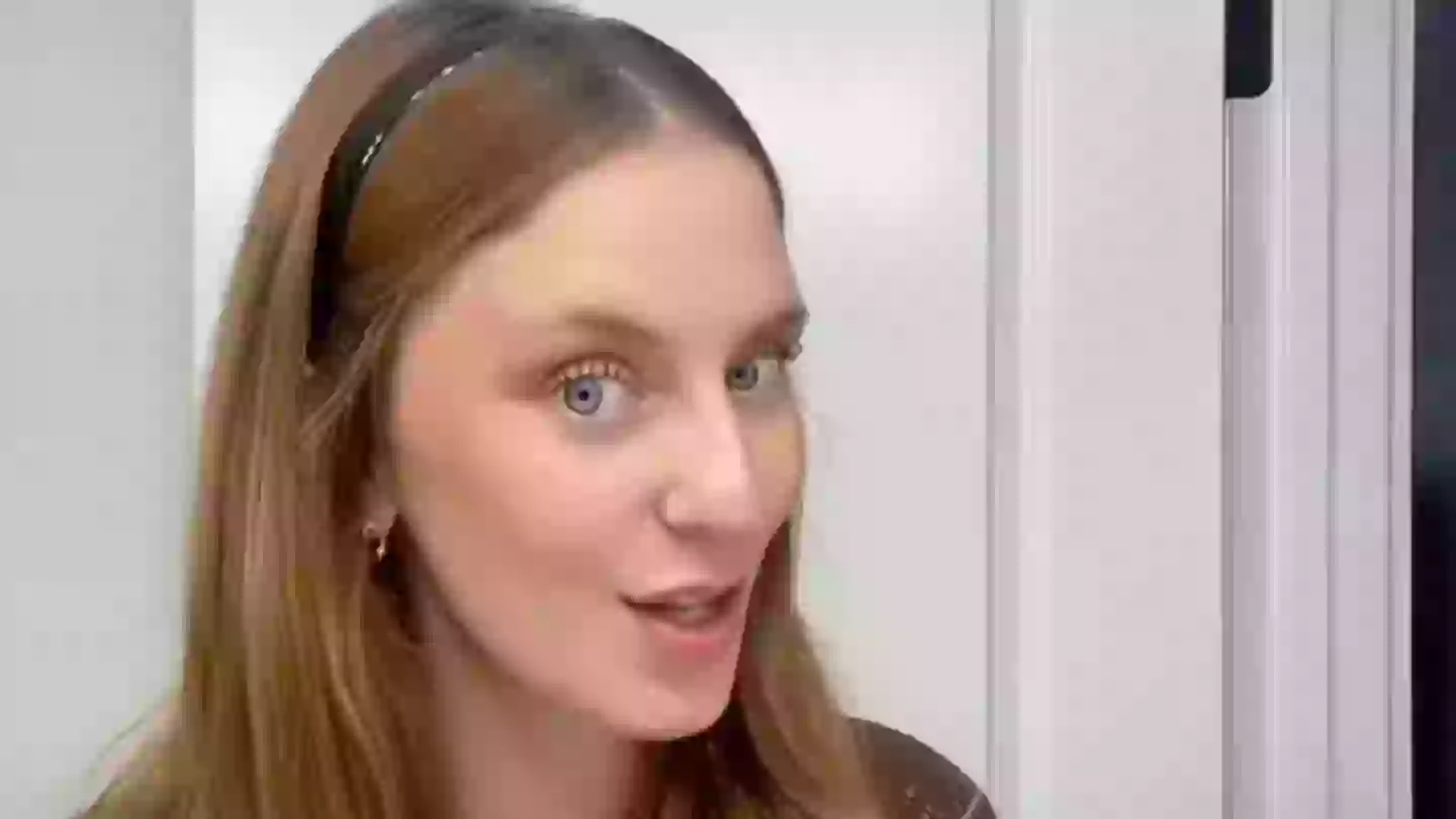 Flight attendant reveals three common plane habits she says should 'be illegal'