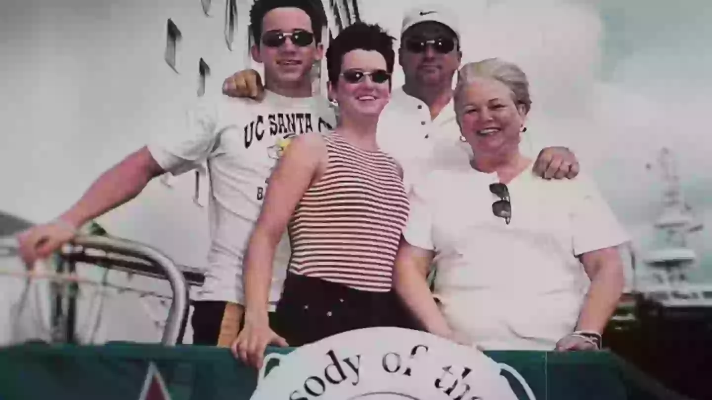 Amy Bradley and her family (Netflix)