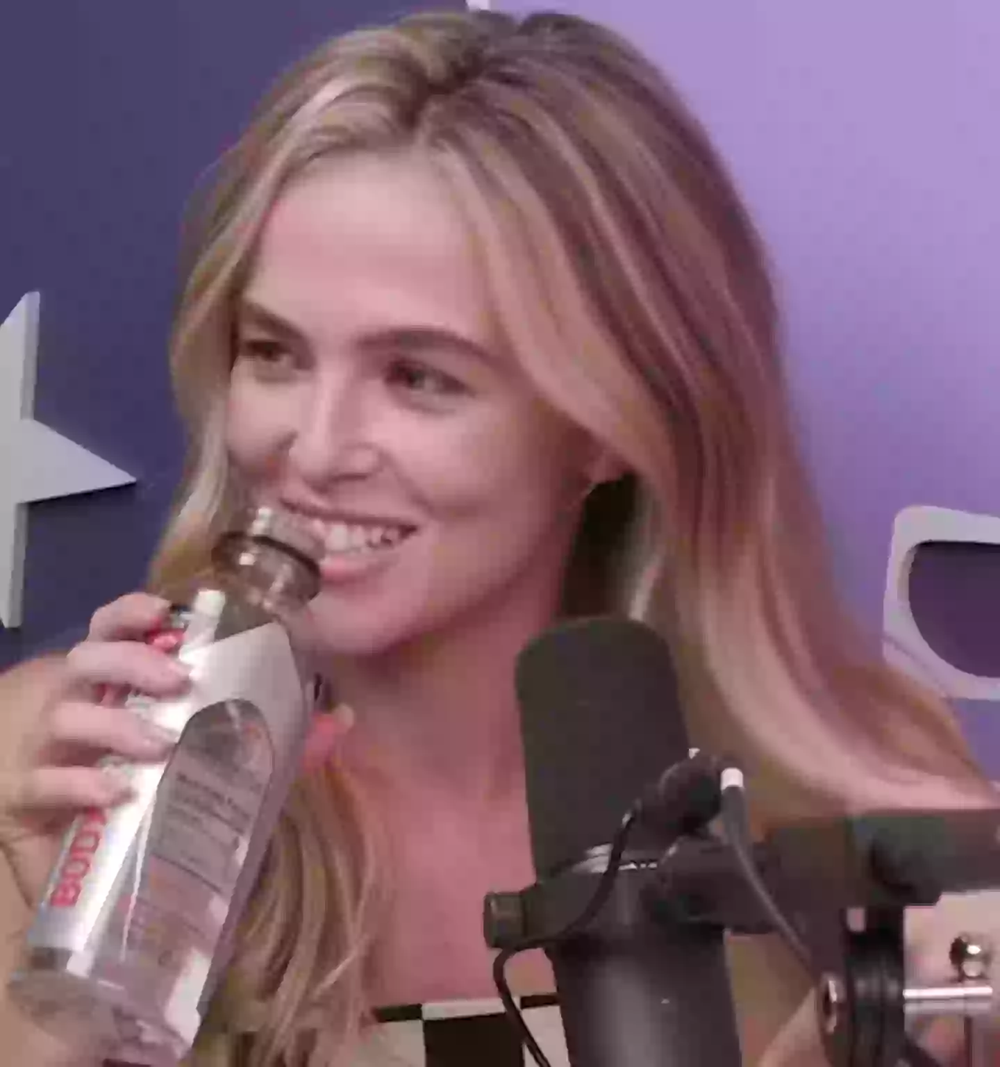 Deutch was coy in her feelings on Franco, but made her opinion clear (Chicks in the Office podcast)