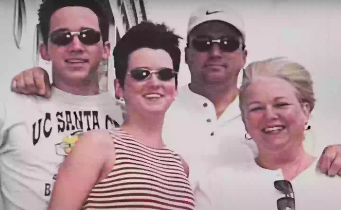 The FBI would have to overcome a few tricky problems if the investigation into Amy's disappearance was reopened (Netflix)