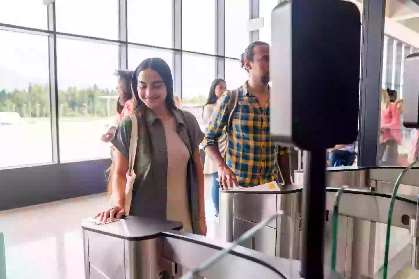 Contactless corridors could soon arrive in airports (Getty Stock Images)