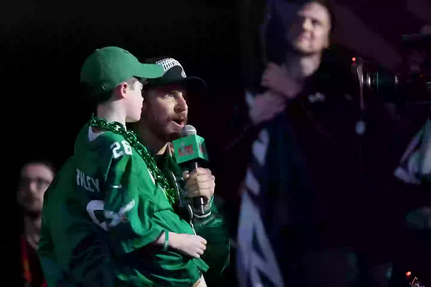 Bradley Cooper announced the Philadelphia Eagles to the pitch (Emilee Chinn/Getty Images)