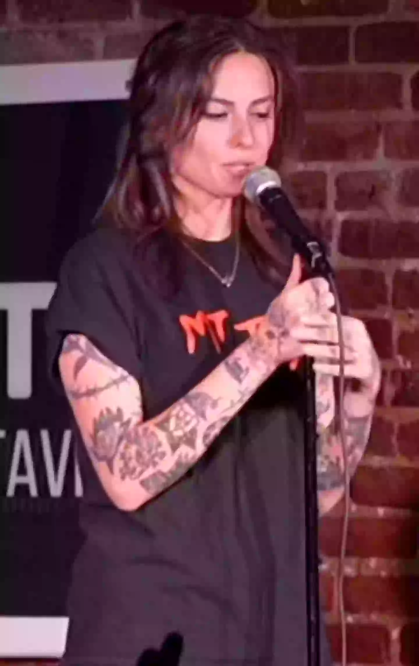 Footage of the comedy star's on-stage spat ended up going viral (TikTok/@nataliecuomo)