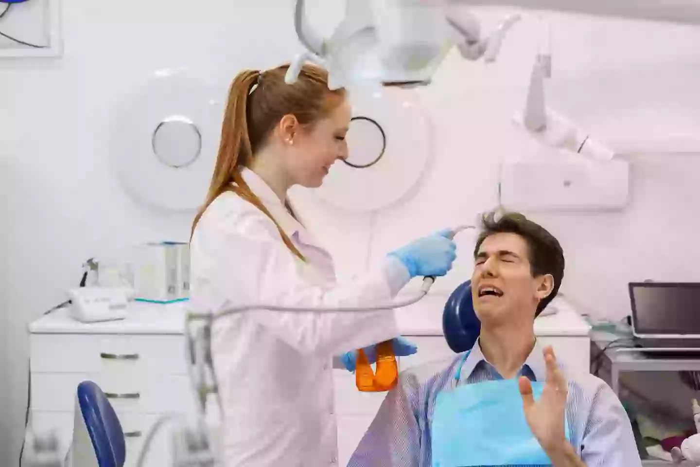 There's a very good explanation for teeth-related dreams (Getty Stock Image)