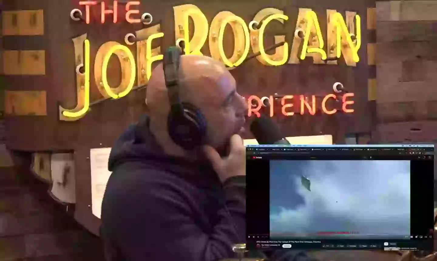 Joe Rogan addressed 'best ever UFO footage' caught on camera that had authenticity '100%' confirmed 2 The podcast host was left stunned by the footage (YouTube/The Joe Rogan Experience)