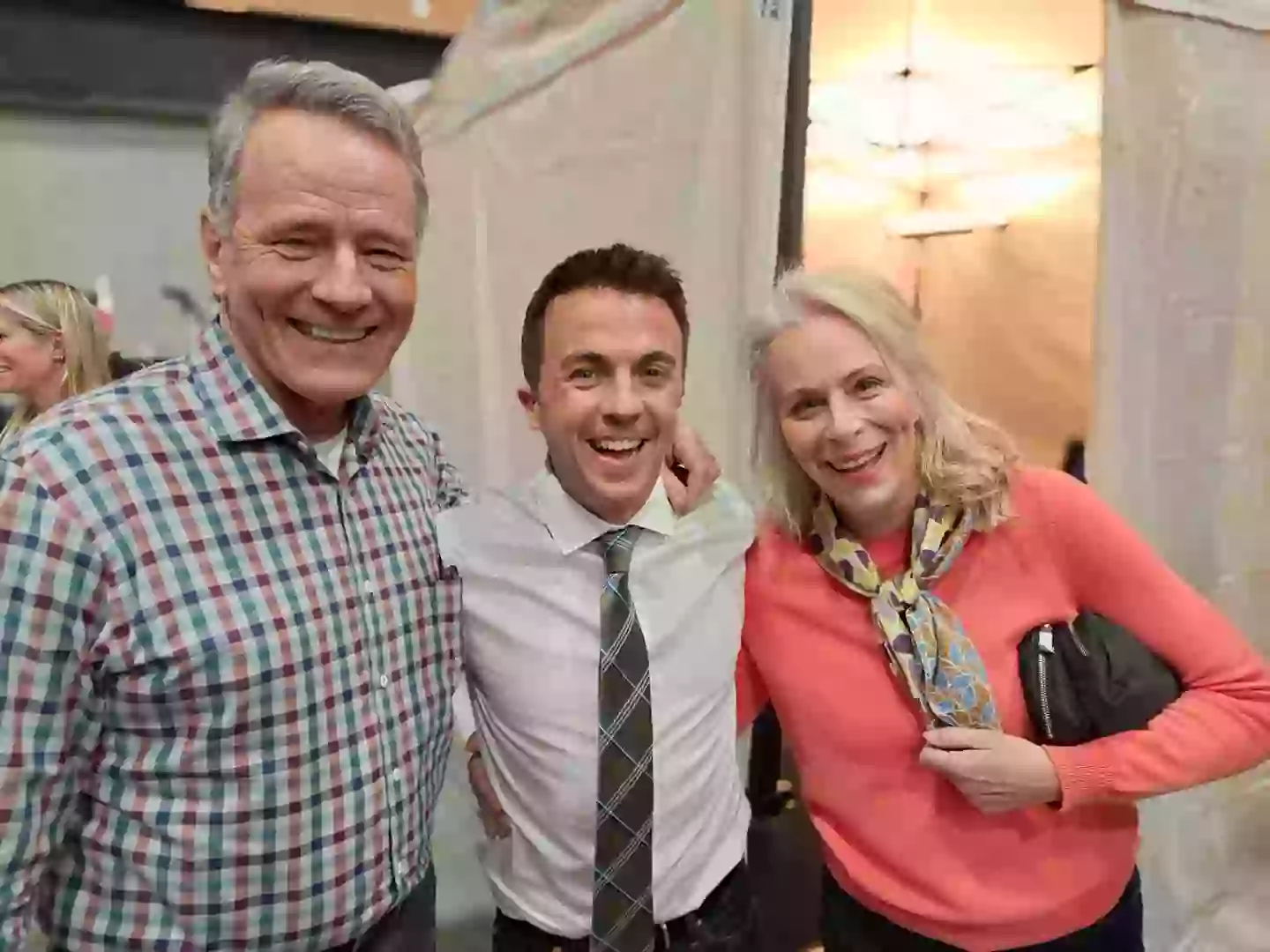 The actor also teased a look at his reunion with Bryan Cranston and Jane Kaczmarek (X/@frankiemuniz)