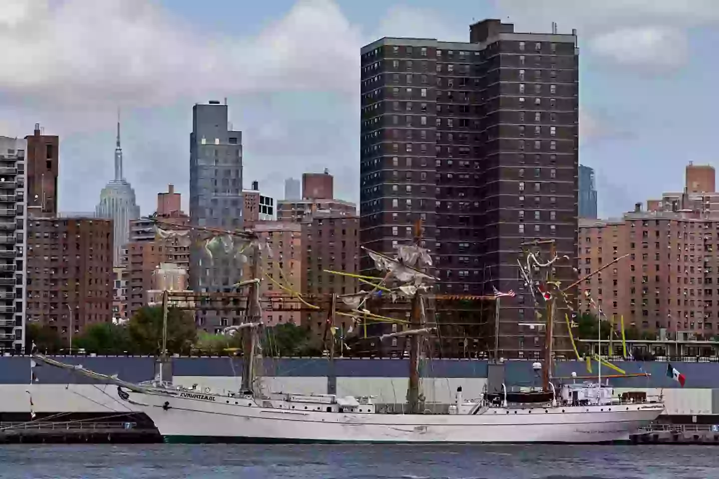 Officials reveal 'cause' of crash following navy ship smashing into Brooklyn Bridge and killing two