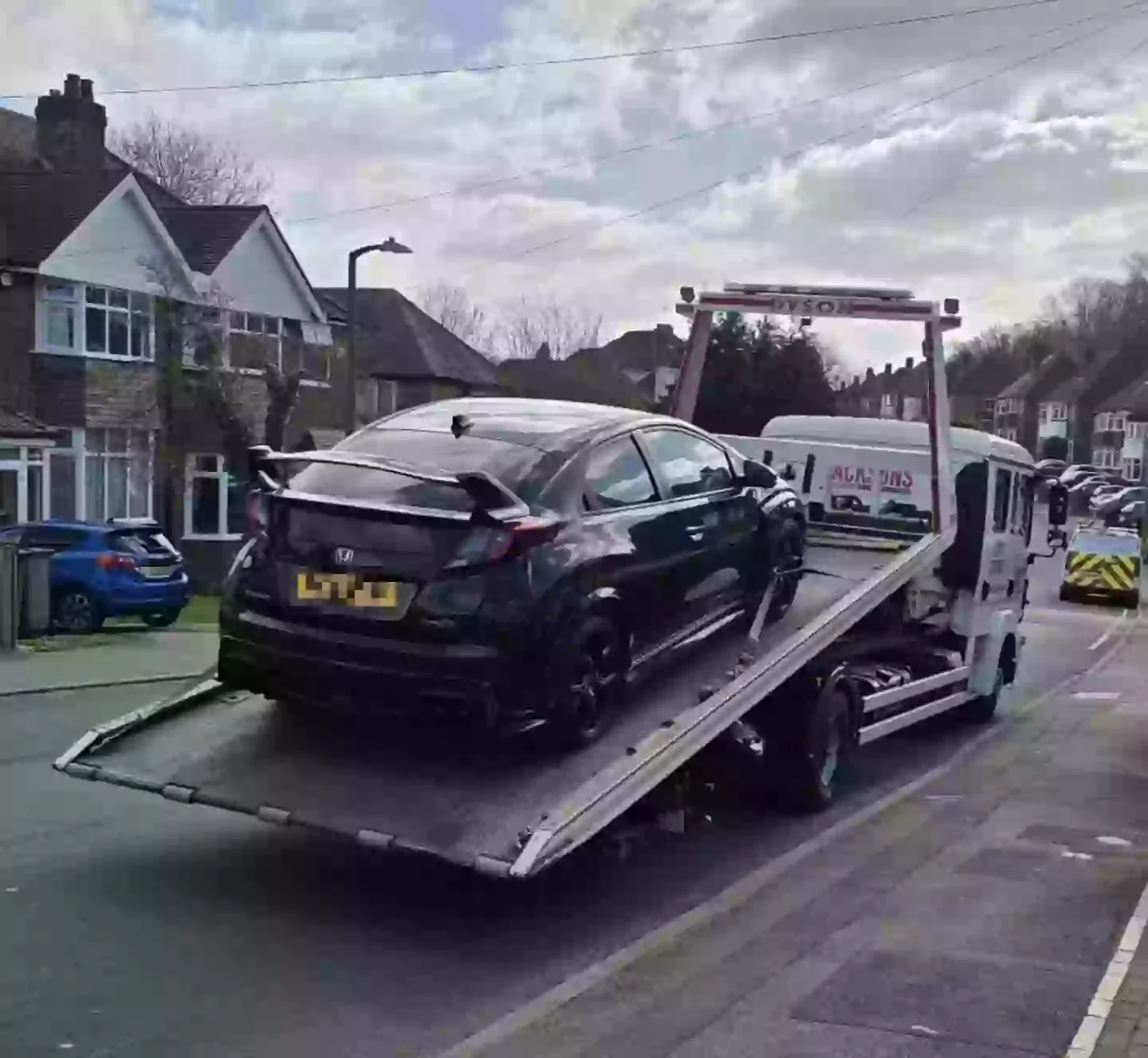 The exact same car was recovered by Ewan, weeks after it got stolen (Instagram/@ewan_valentine)