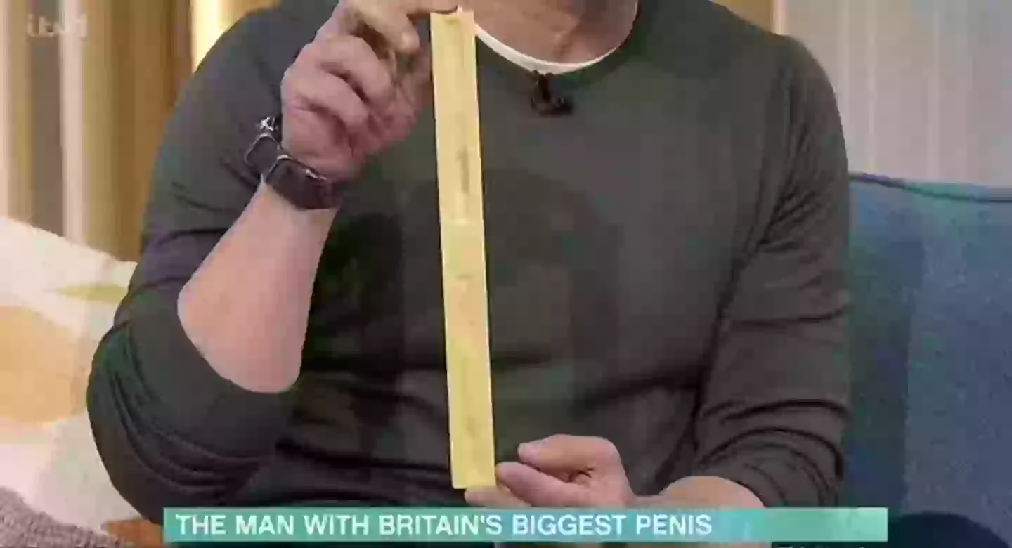 UK Man Who Claims To Have Britain s Biggest Penis Says It Once Left A uk-man-who-claims-to-have-britain-s-biggest-penis-says-it-once-left-a