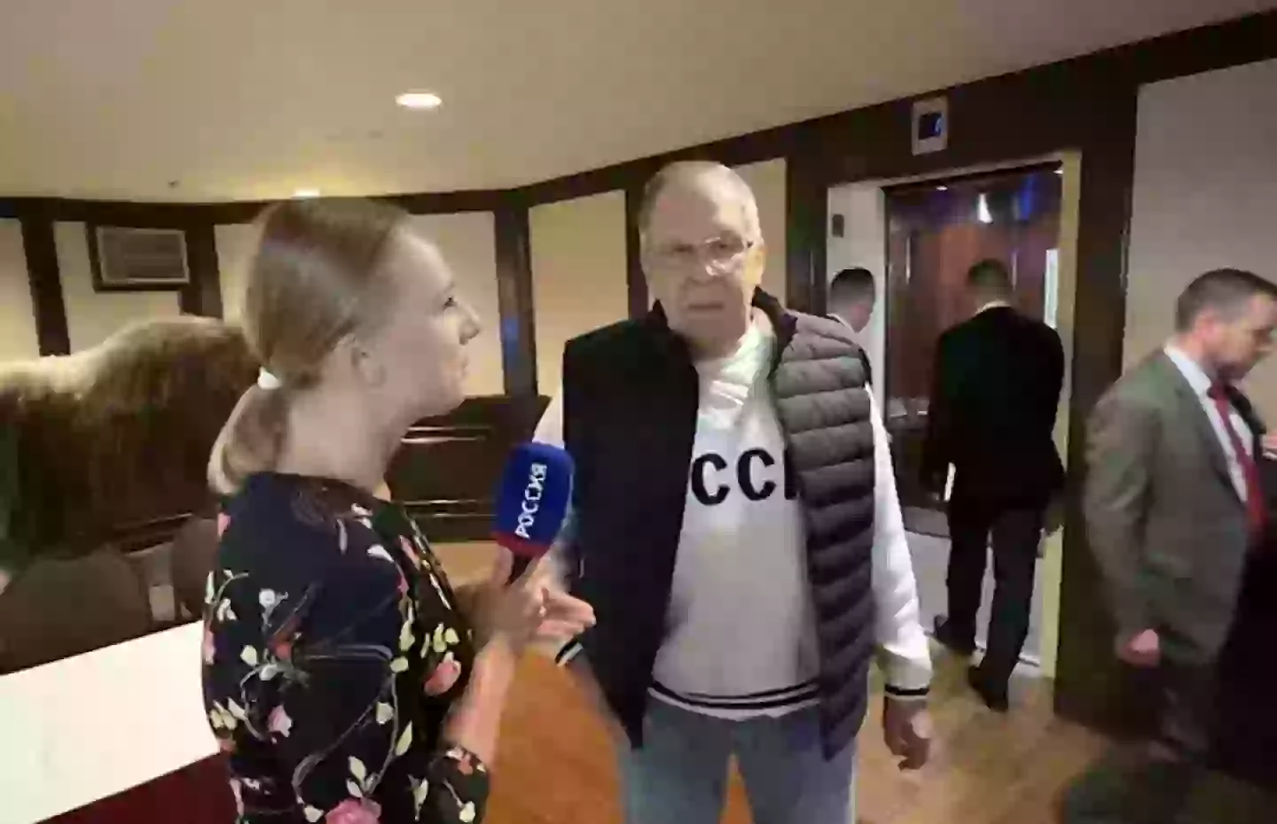 Sergei Lavrov rocked up to Alaska in a sweatshirt which sported the letters 'CCCP' (X)