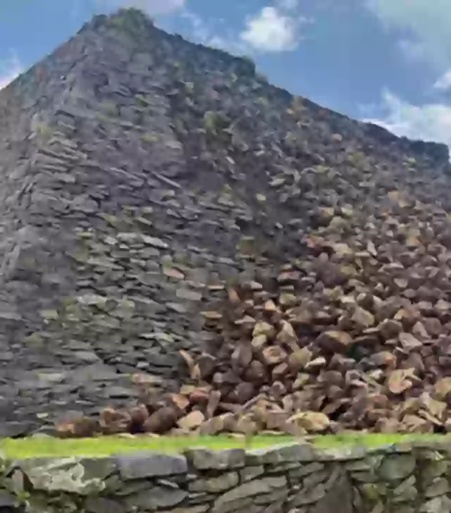 1,000 year old ancient pyramid in Mexico suddenly collapses sparking ...