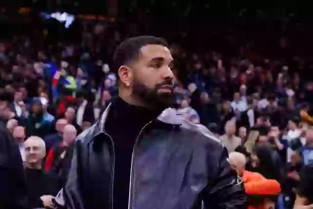 Drake Scene Drake's latest fan interaction on tour causing 'dystopian scenes' is ...