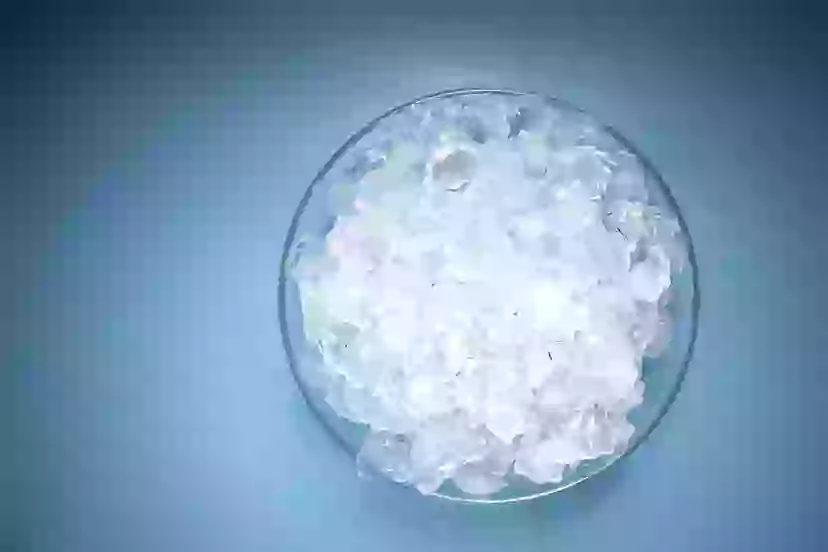 Experts explain health reality of dunking your face in ice water after ...