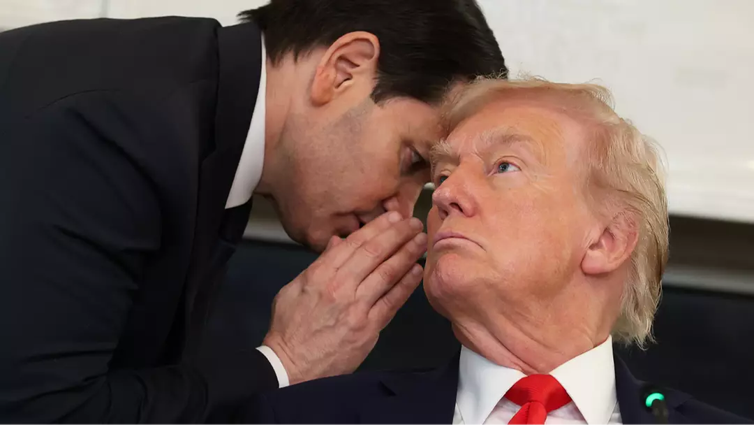 Reporter details moment Rubio slipped Trump urgent note exposing 'truth ...