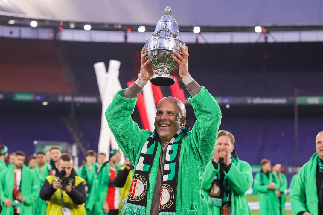 Arsenal star who played under Arne Slot tells Liverpool what to expect when he their new Arsenal star who played under Arne Slot tells Liverpool what to expect when he their new