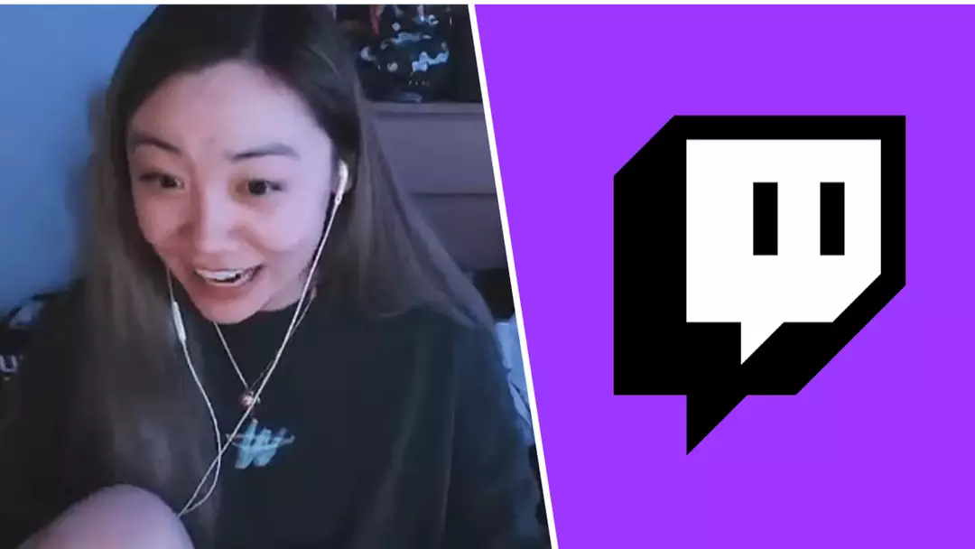 Streamer Rekt Thread Twitch streamer horrified after accidental nudity shown on stream