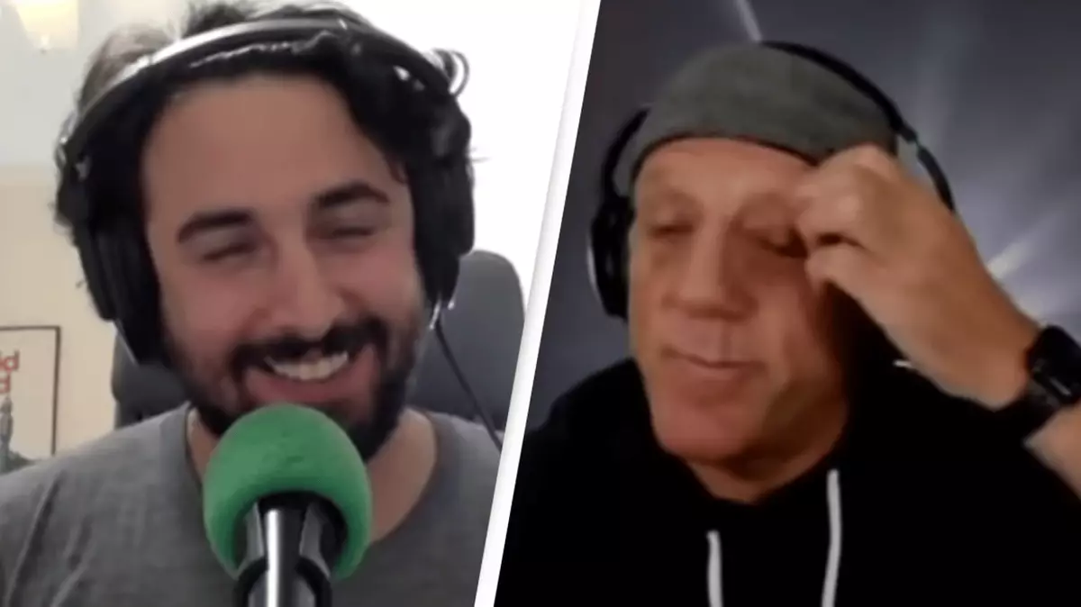 Flat Earther Falls Silent After Professor humiliates Him In Debate Flat earther falls silent after professor humiliates him in debate