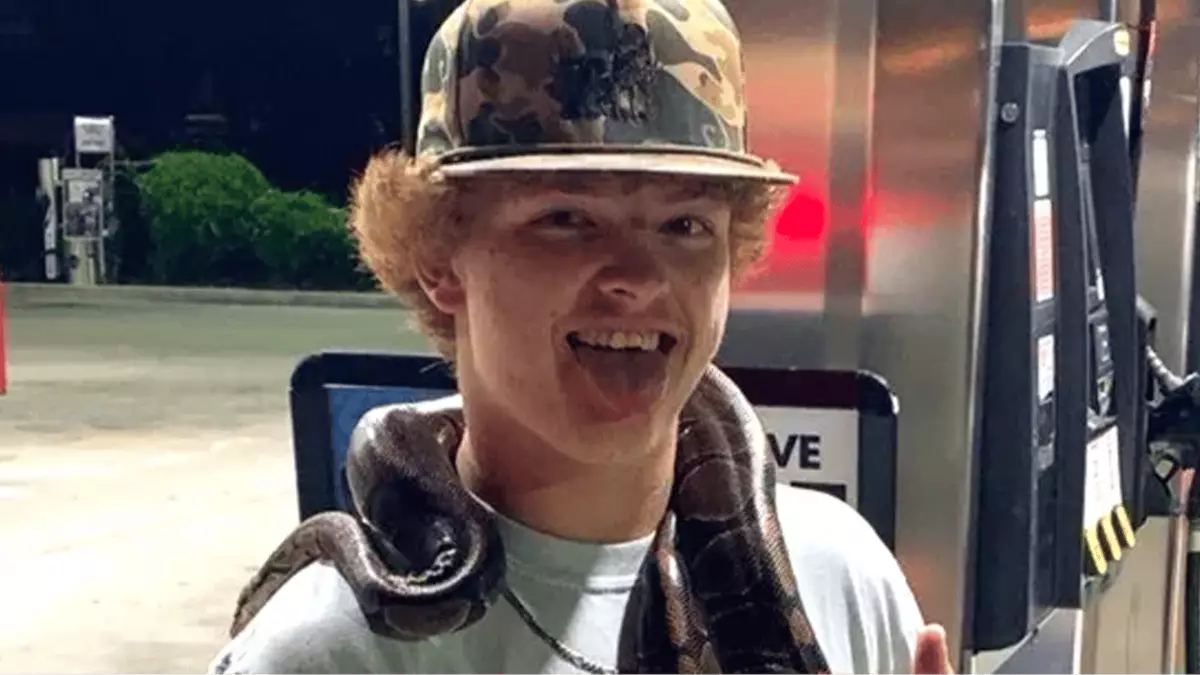 Devan Scott Raper Everything we know so far as 9 teens surrender to police after 16-year ...