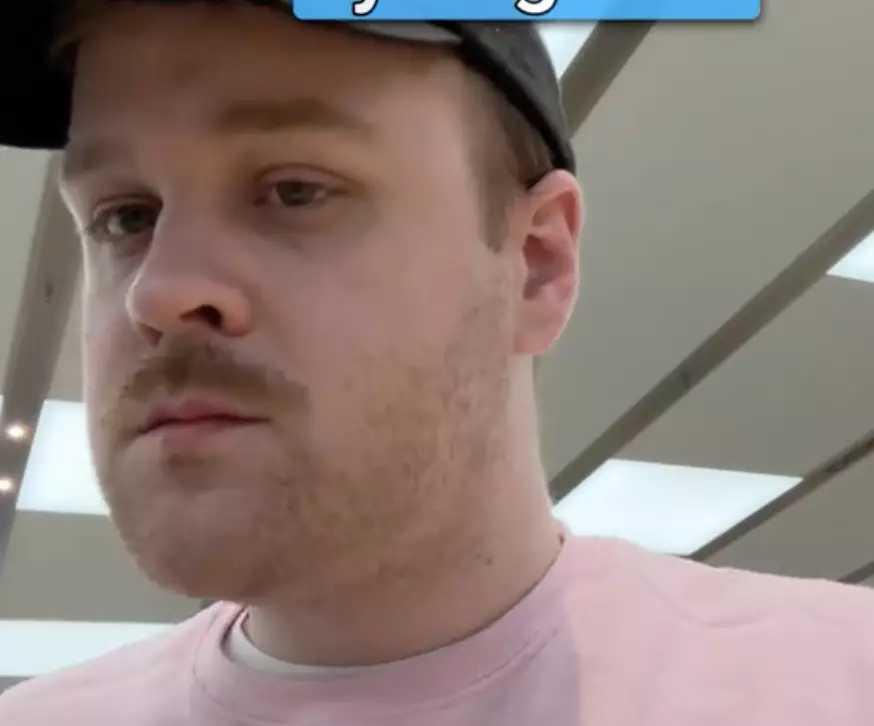 Legally blind man shocked as new Apple Vision Pro improves his vision ...