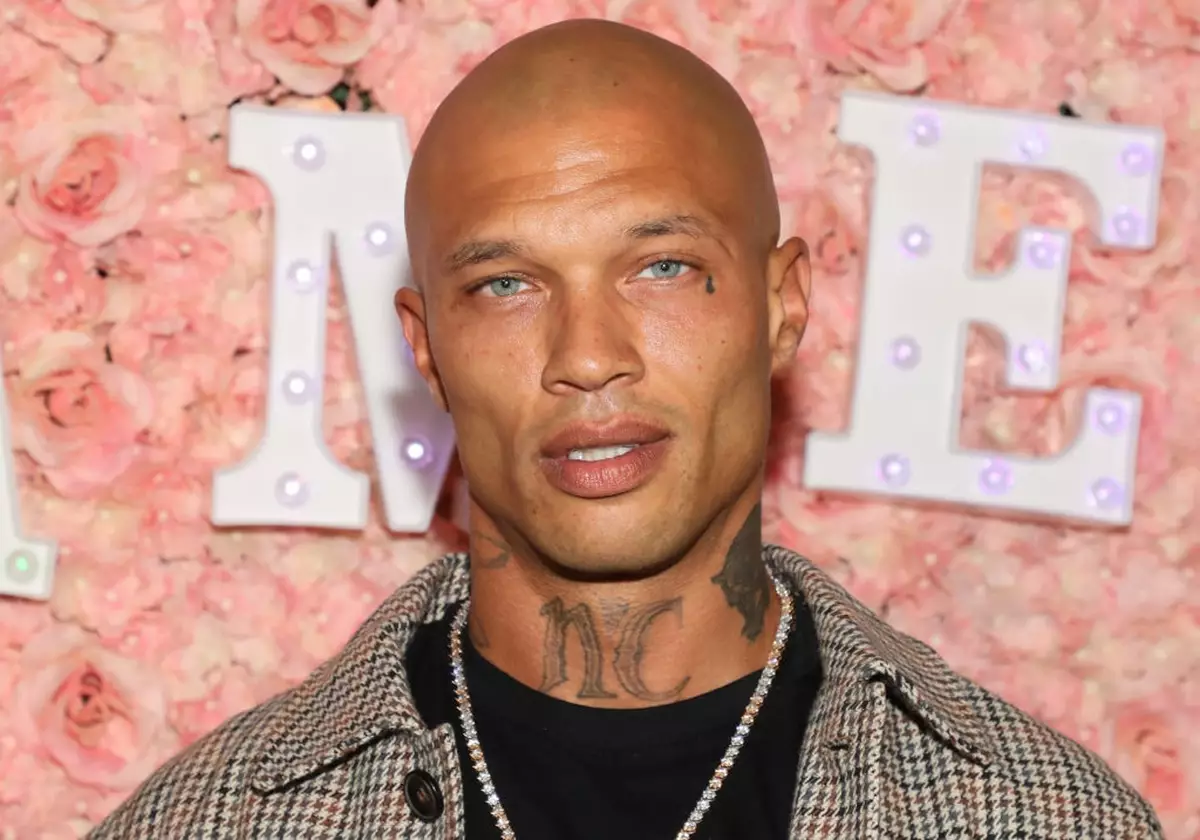 Mekkz Rapper Why wife of 'world’s hottest felon’ filed for divorce soon after he ...