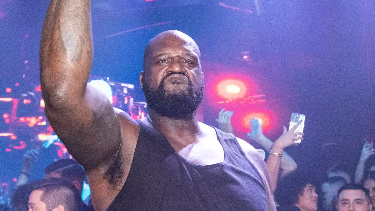 Shaq named the five NBA stars he'd most want to fight including player who 'almost bit finger off' - NBA - SPORTbible