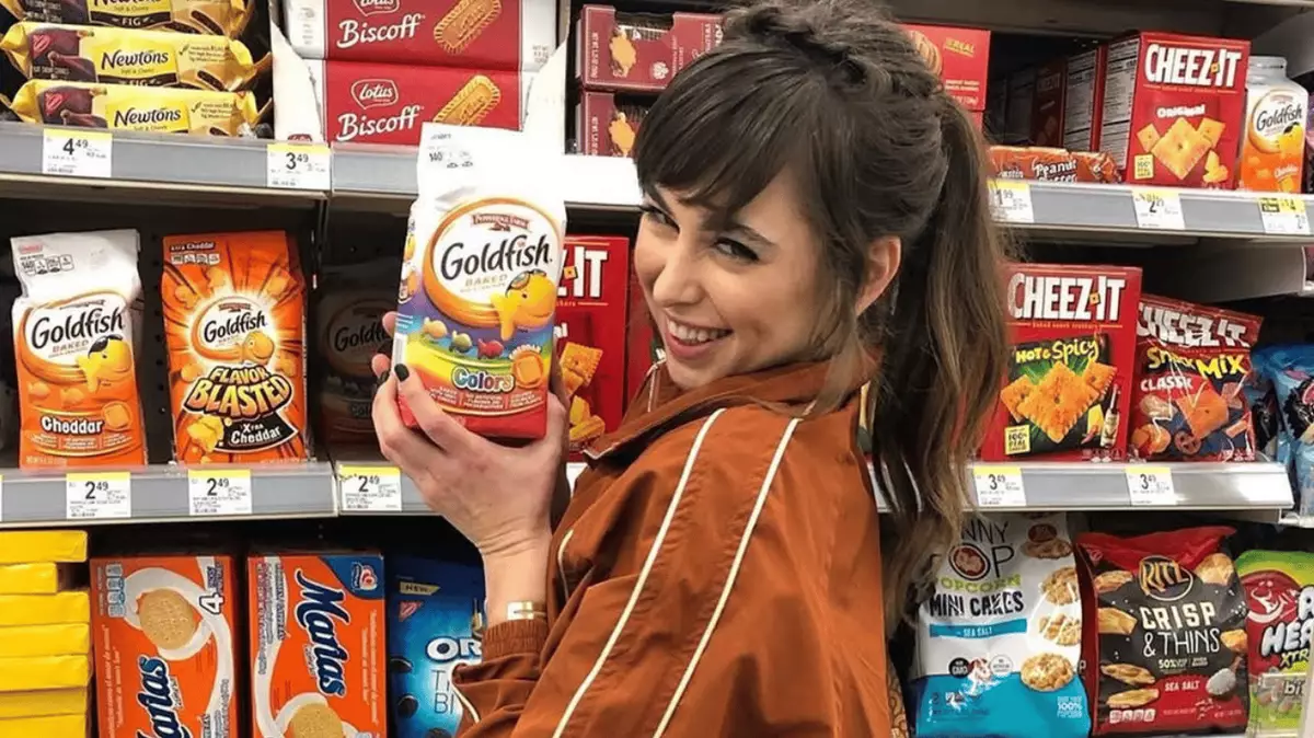 Riley Reid shares results of sending celebrity DM she wanted to 'hook ...