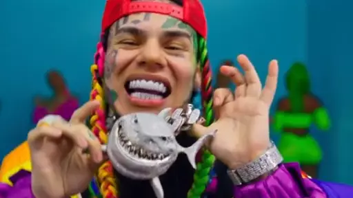 6ixnine chain discount