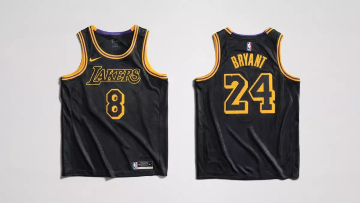 The LA Lakers Are Bringing Back The Black Mamba Jersey To Honour