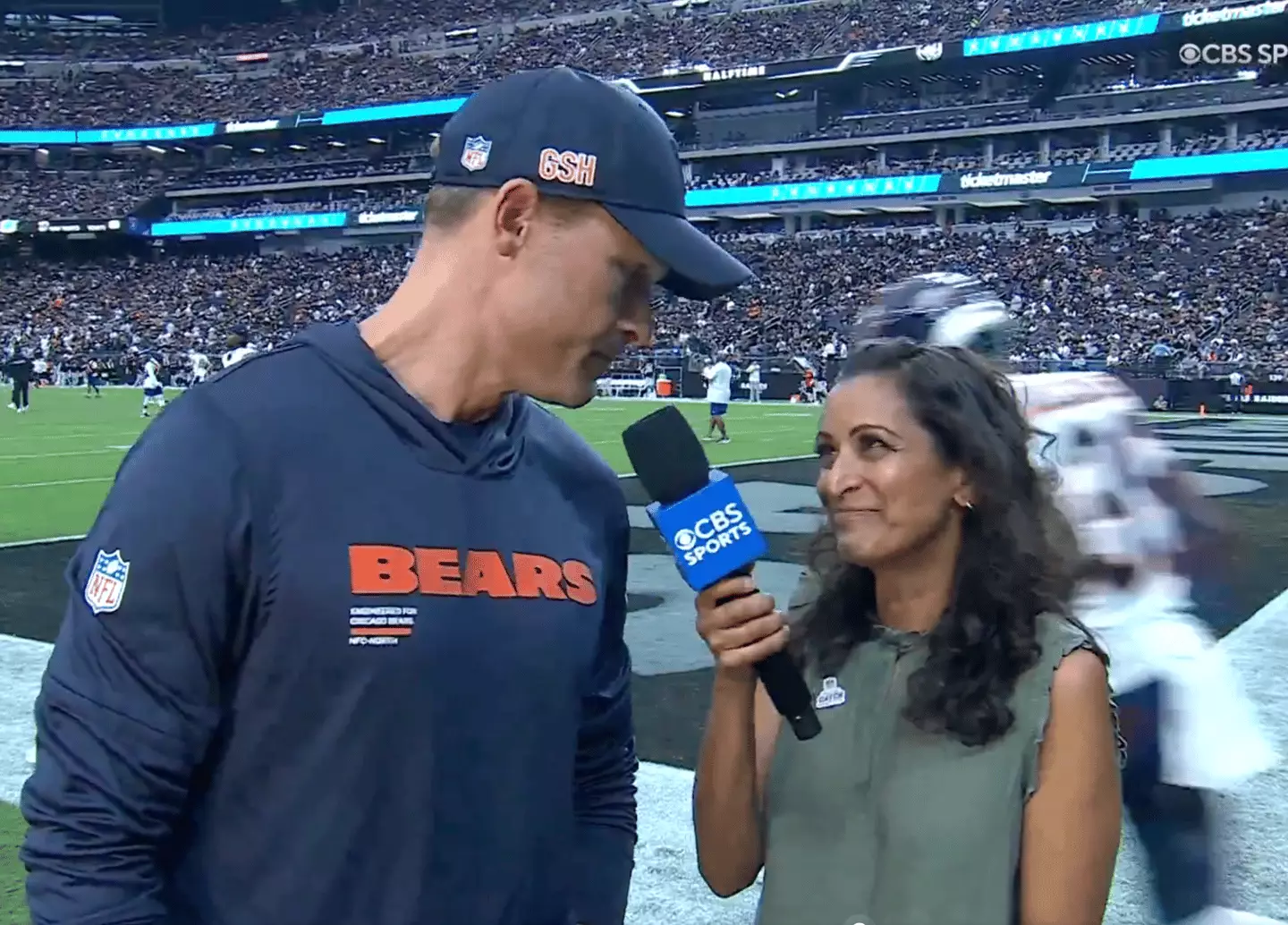 Ed Nfl Reporter NFL coach under fire for ‘aggressive’ gesture towards reporter in ...