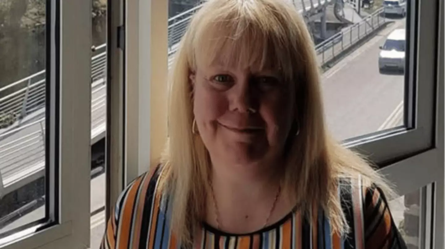 Woman’s ‘muscles exploded’ from doing too many pull-ups at gym with ...