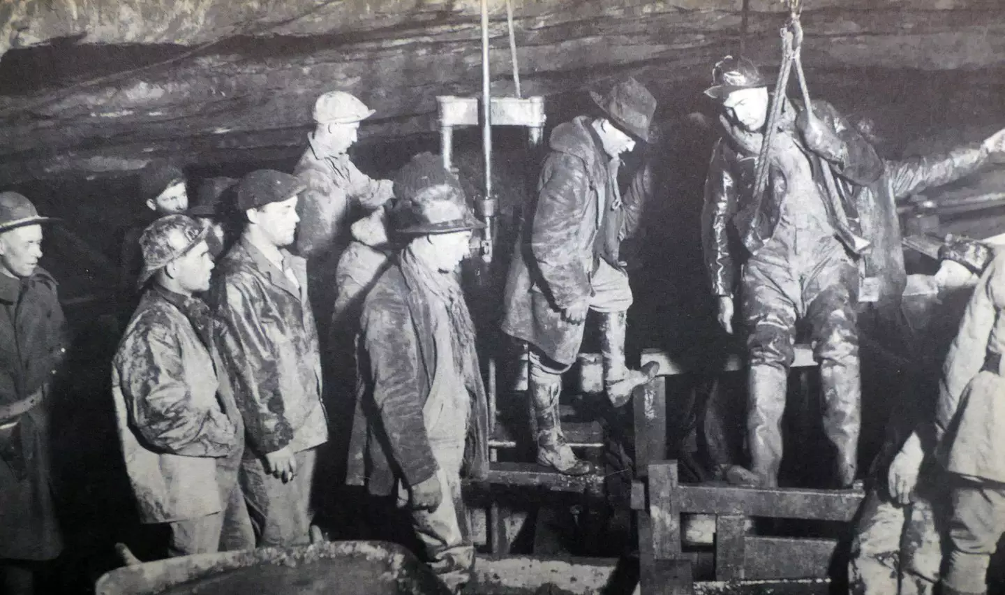 Tragic death of cave explorer who spent 17 days trapped in agony before ...