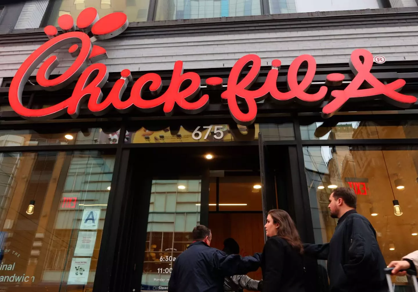 Popular US food chain Chick-Fil-A announces first UK locations where it ...