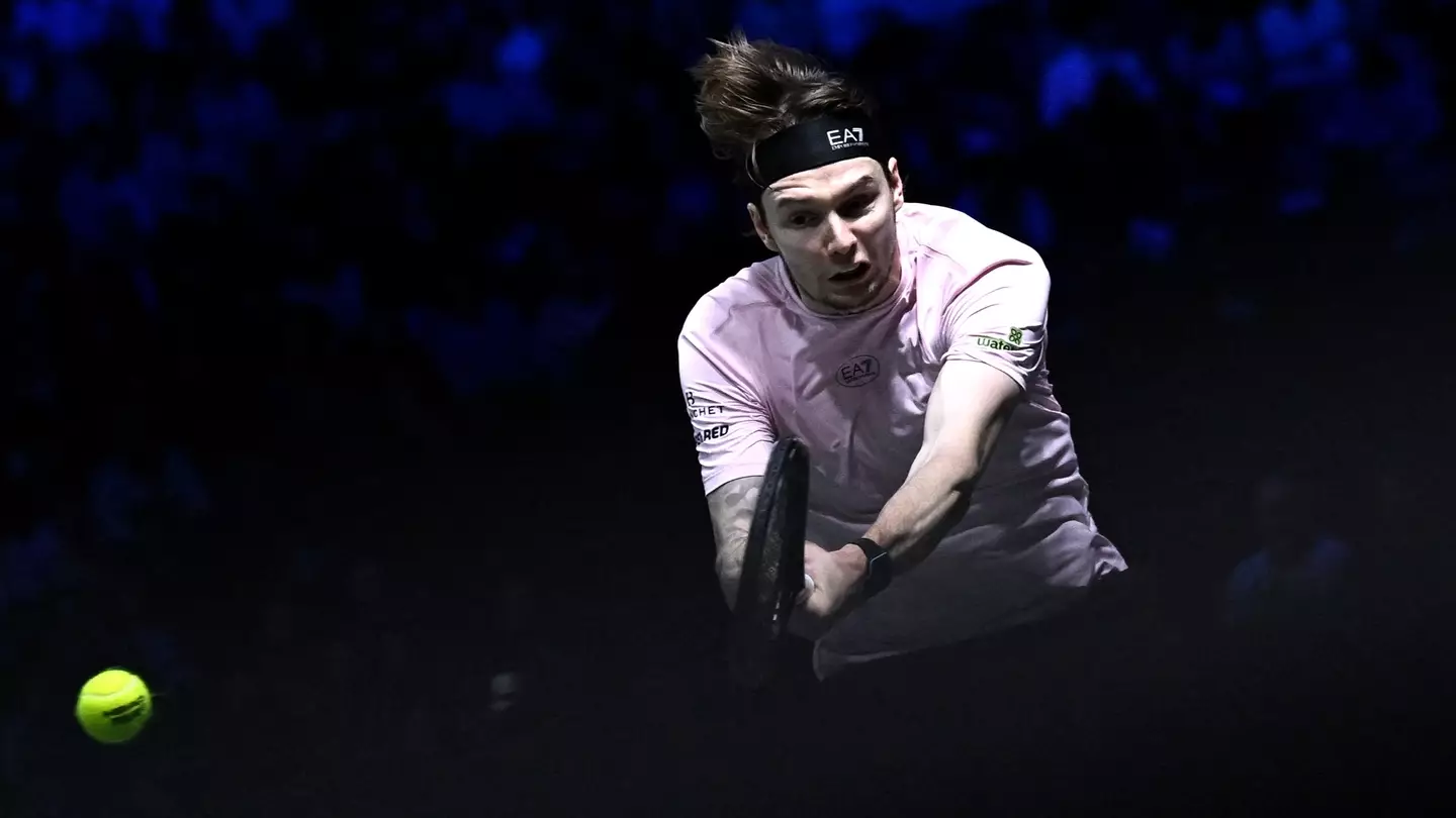 Jannik Sinner Given ‘Golden Racket’ Worth Staggering Amount at Six ...