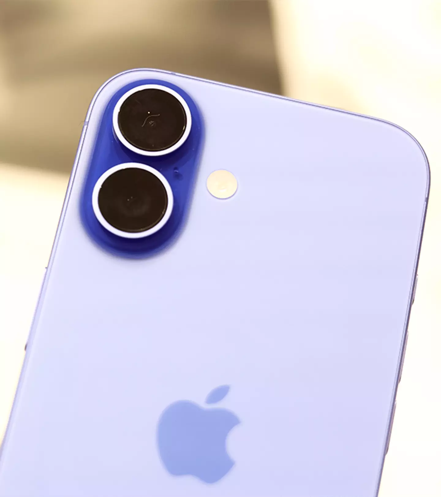 Pro photographer reveals the best iPhone camera settings to take top ...