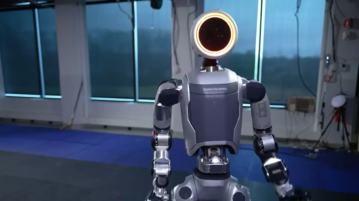 Ew Robot Boston Dynamics’ new humanoid robot moves like nothing you’ve ever seen ...