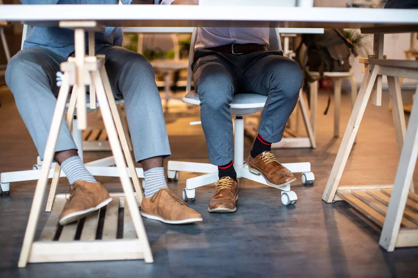 Winking Legs Psychological reason people constantly shake their legs no matter the ...
