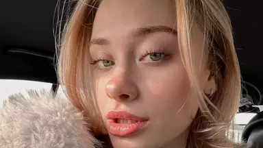 Instagram/marielouna__